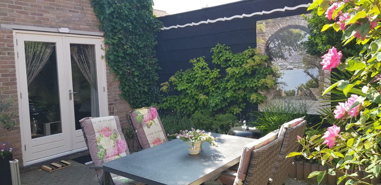 Luxe 4-Persoons Vakantiewoning Aan Zee ザウテランデ エクステリア 写真